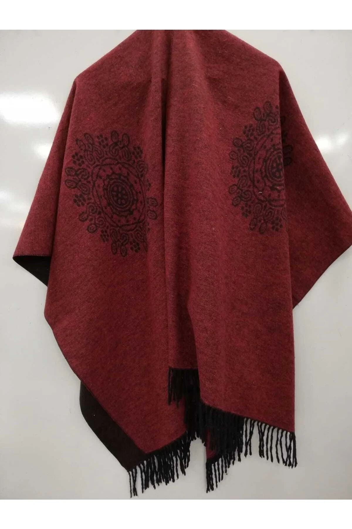 Kadın Kışlık Çift Taraflı Panço Omuz Şalı Güneş Desenli