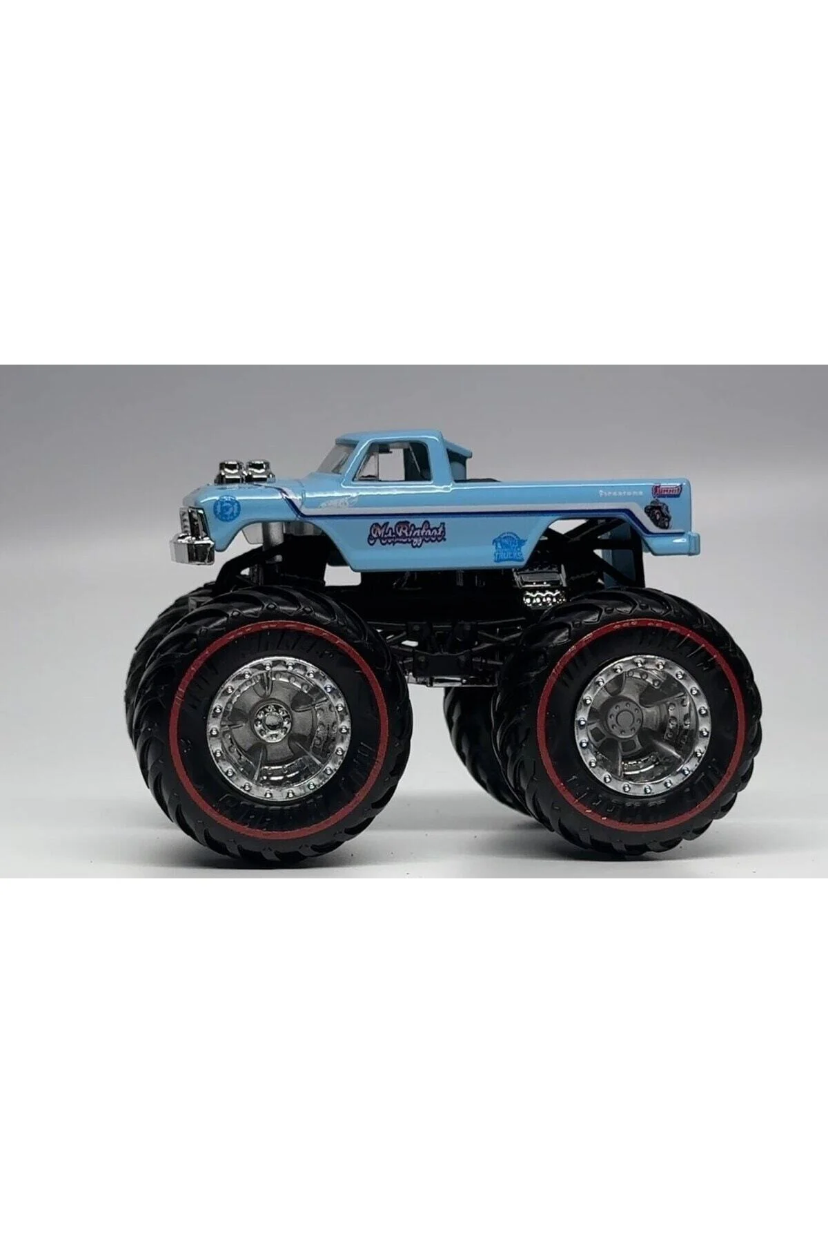 2023 Hot Wheels - Monster Trucks Arabalar- Ms. Bigfoot - HLT16 - TH - Treasure Hunt - HOT WHEELS Görsel 5