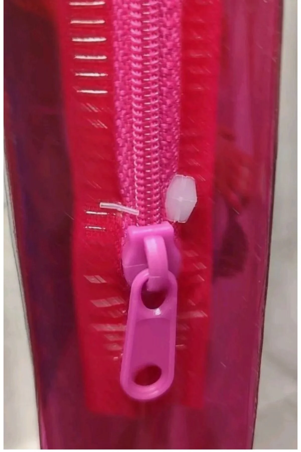 NEW Barbie Fashionistas Doll #189 with Prosthetic Leg, Pink Hair, &amp; Floral Dress - Barbie Görsel 5