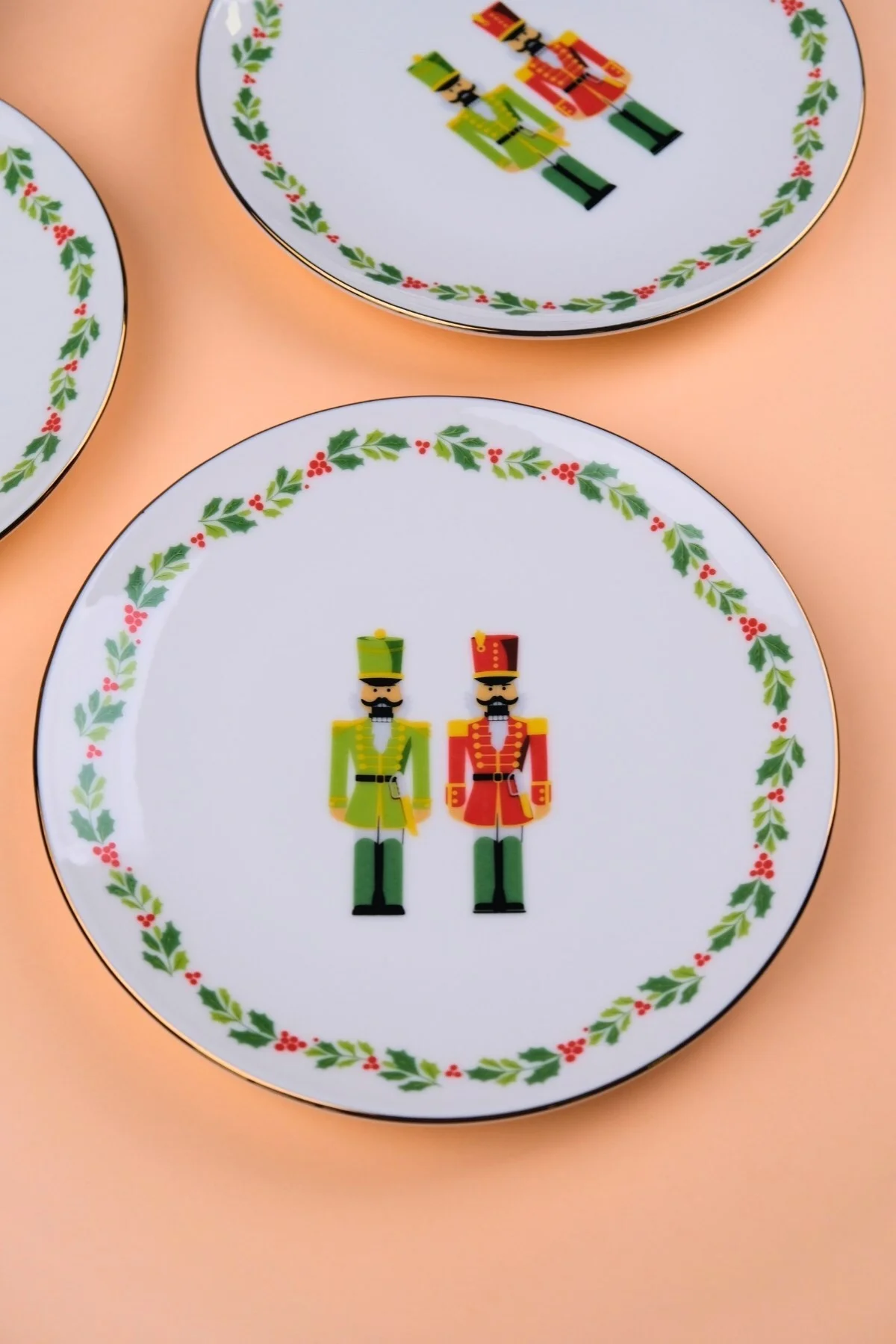 Tabak Evi Porselen Altın Yaldızlı Kurşun Asker Pasta Tabağı 20,50cm 4 lü - tabakevi Görsel 3