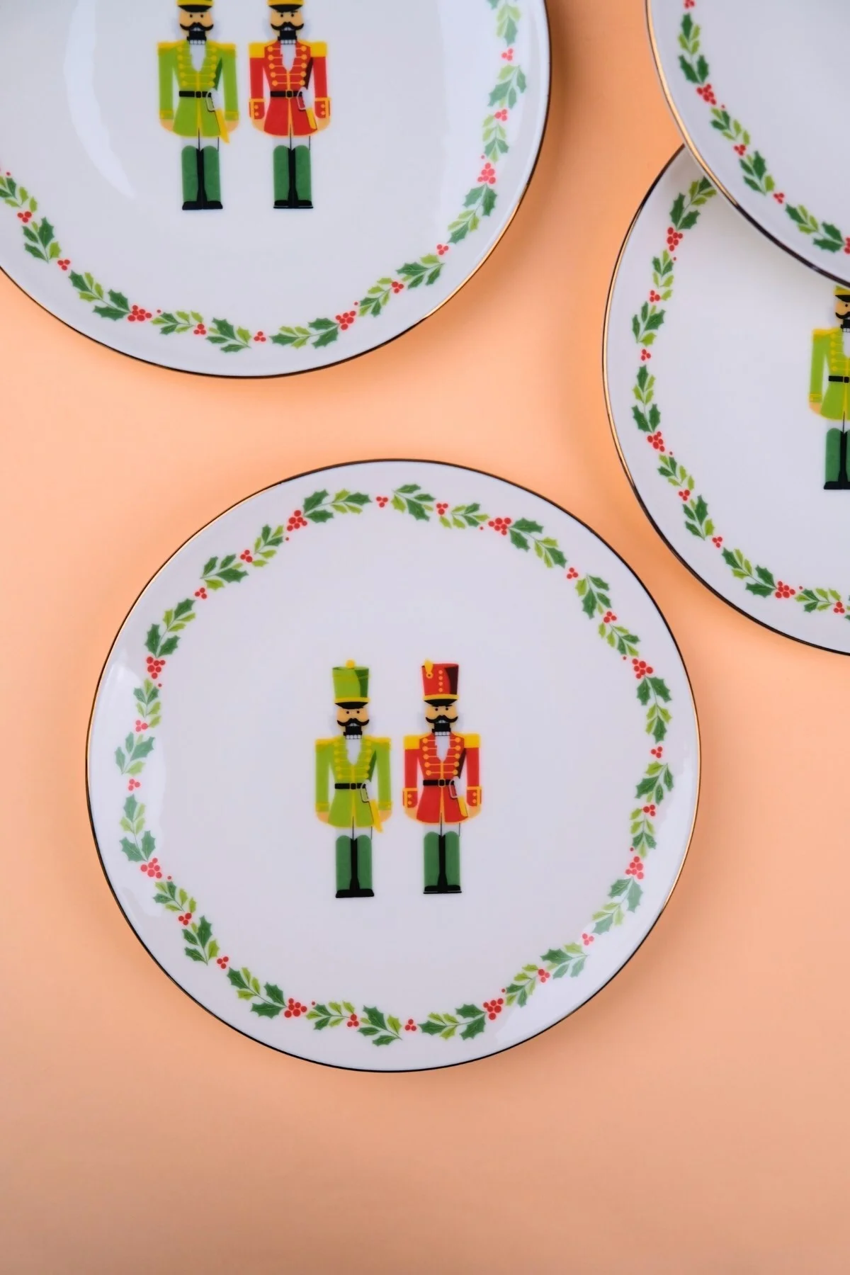 Tabak Evi Porselen Altın Yaldızlı Kurşun Asker Pasta Tabağı 20,50cm 4 lü - tabakevi Görsel 2