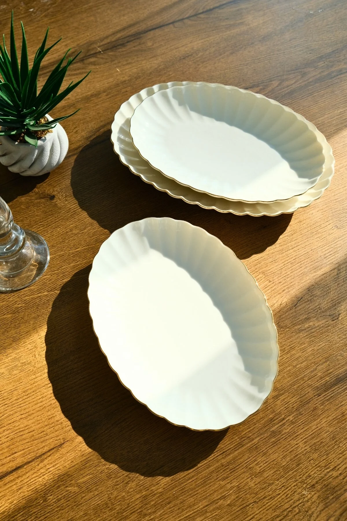 Bone Luz Form Kayık Tabak Seti Altın 3 Parça - Kütahya Porselen Görsel 2