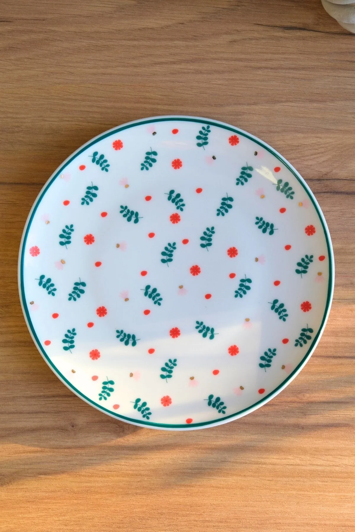 Tabak Evi Porselen Yeşil Çiçekli Pasta Tabağı Yeşil Fileli 20,50cm - tabakevi Görsel 2
