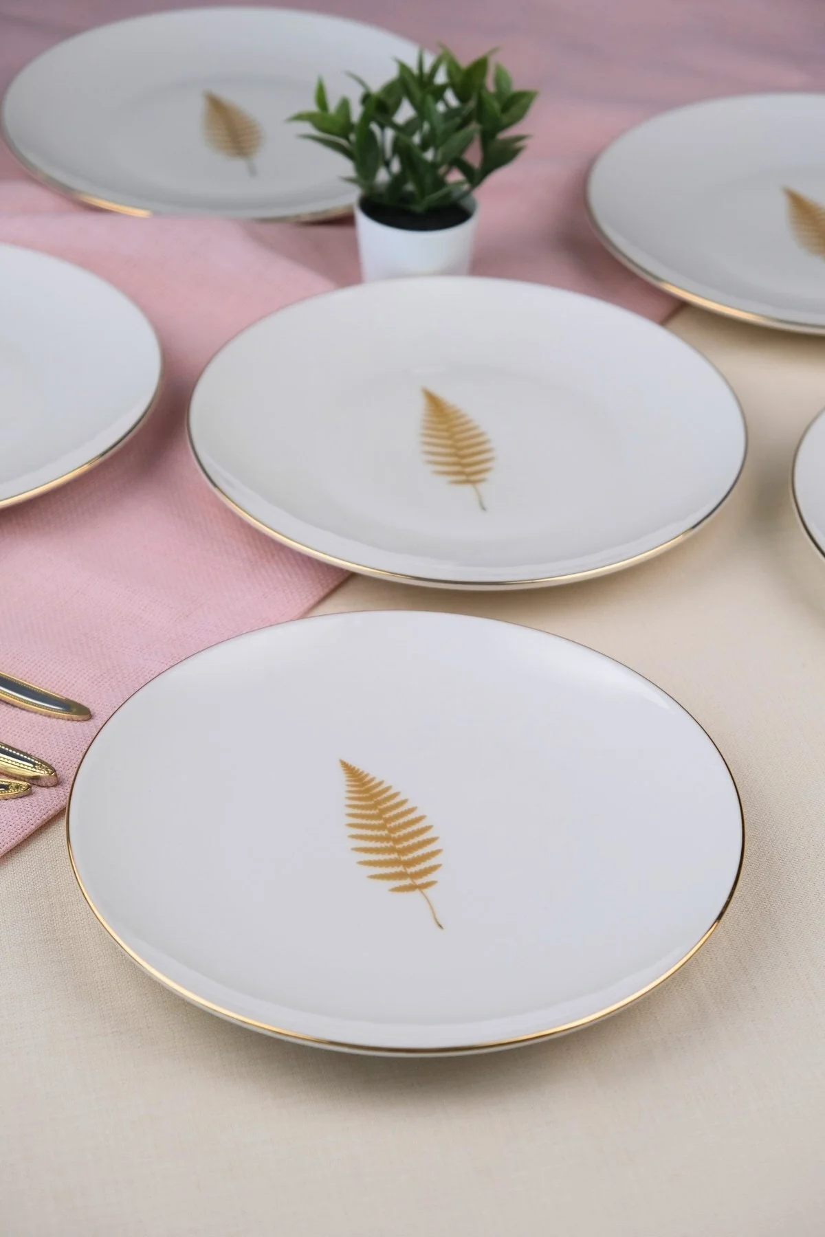 Tabak Evi Porselen Natura Fern Altın Yaldız Pasta Tabağı 20,50cm 6 lı - tabakevi Görsel 3