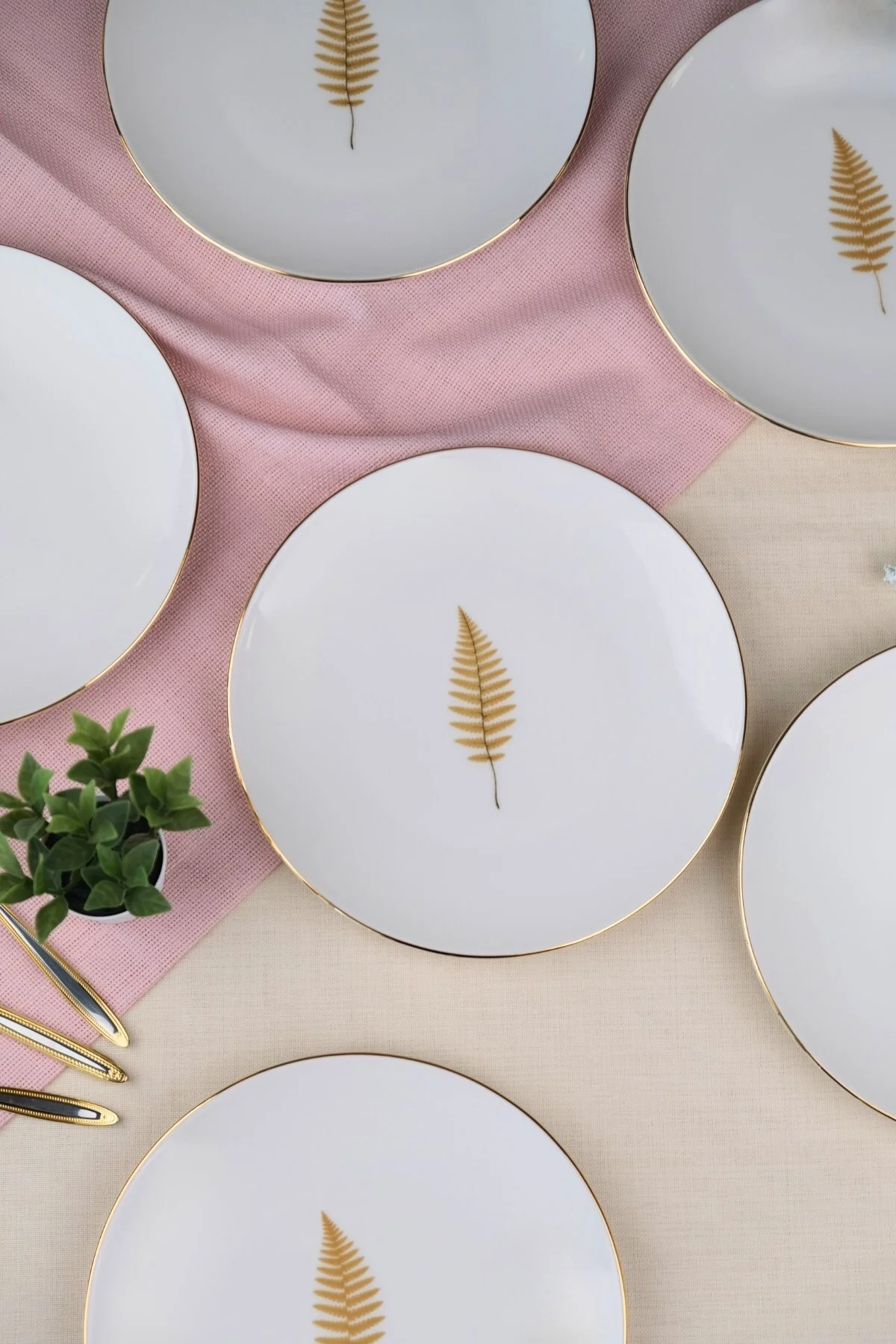 Tabak Evi Porselen Natura Fern Altın Yaldız Pasta Tabağı 20,50cm 6 lı - tabakevi Görsel 4