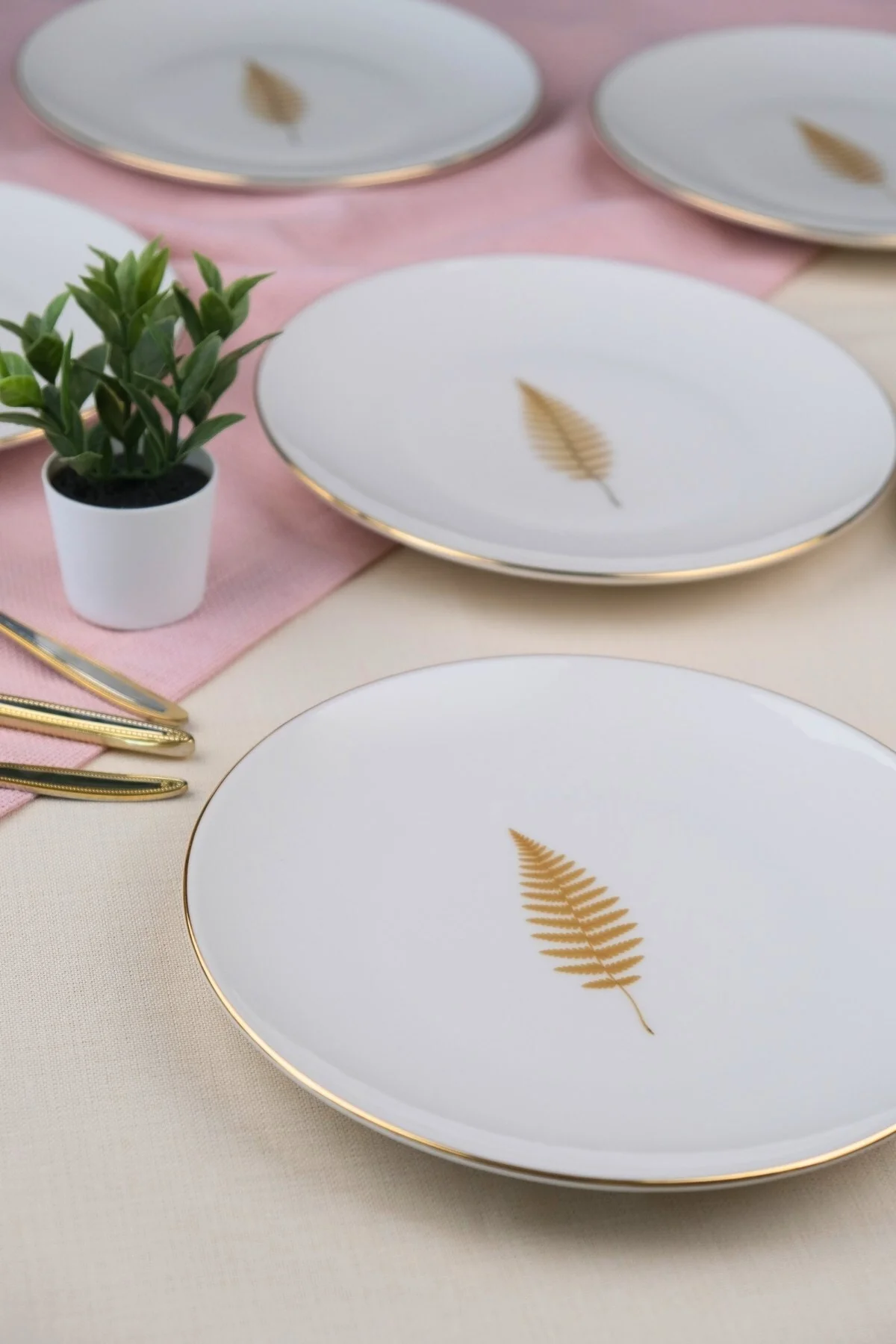 Tabak Evi Porselen Natura Fern Altın Yaldız Pasta Tabağı 20,50cm 6 lı - tabakevi Görsel 5
