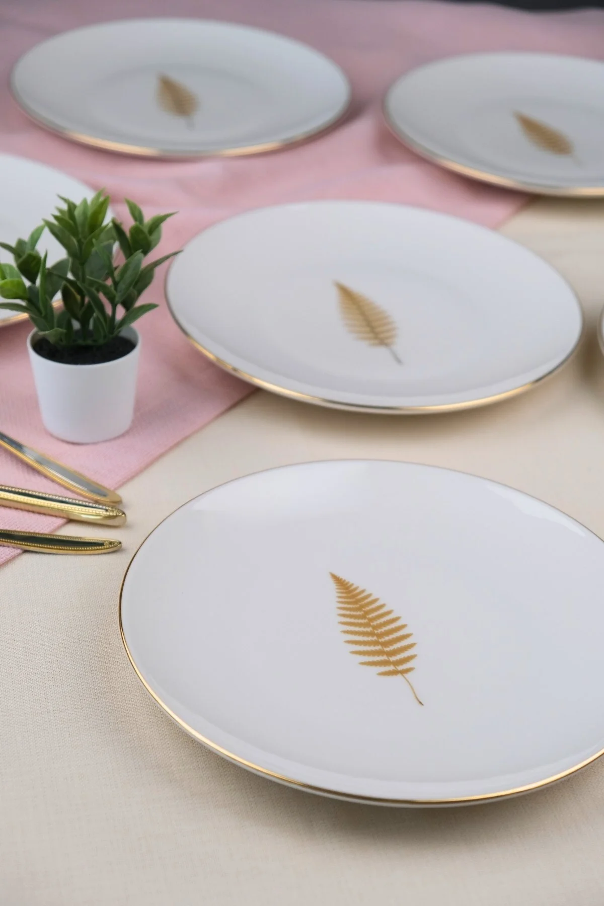 Tabak Evi Porselen Natura Fern Altın Yaldız Pasta Tabağı 20,50cm 4 lü - tabakevi Görsel 3