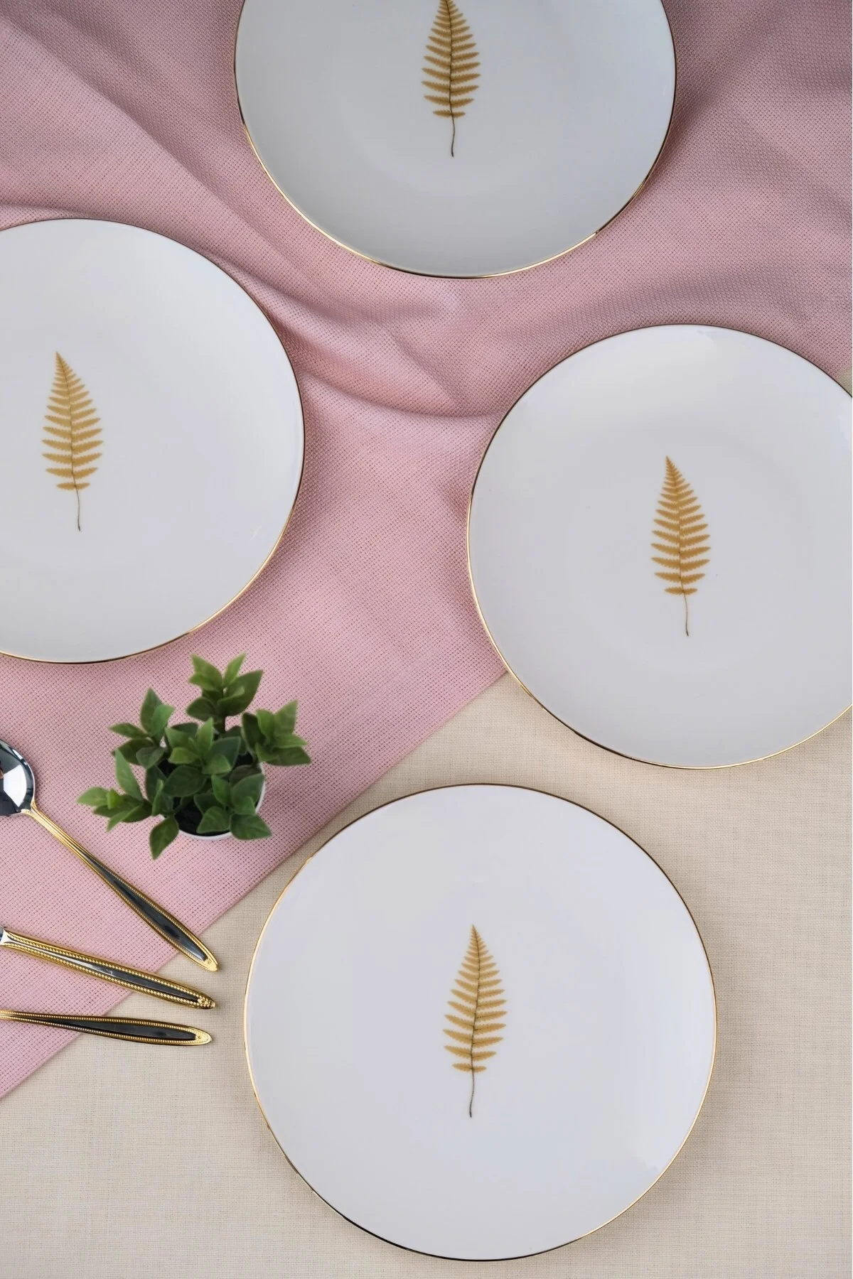 Tabak Evi Porselen Natura Fern Altın Yaldız Pasta Tabağı 20,50cm 4 lü - tabakevi Görsel 4