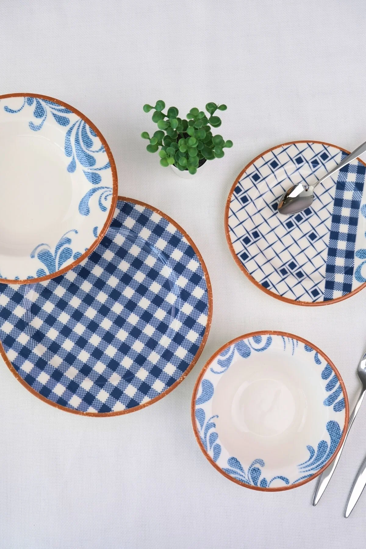 Tabak Evi Porselen Lindy Yemek Takımı 6 Kişilik 24 Parça BNS24YKPRS1216