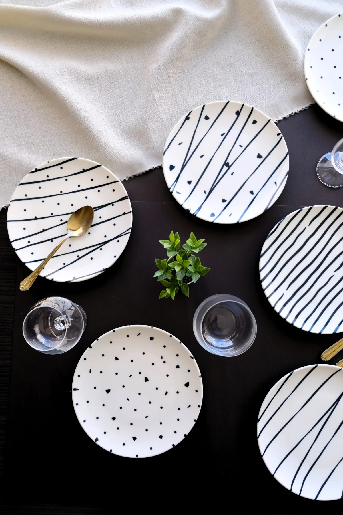 TABAK EVİ Porselen Dash Pasta Tabağı 20cm 6 Kişilik 6 Parça TVL6PTPRS1108 - tabakevi Görsel 3