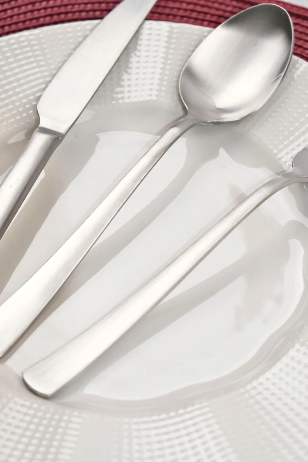 Nida Scotch Yemek Çatal Kaşık Bıçak Takımı 18/10 Paslanmaz Çelik 6 Kişilik 18 Parça - Lugga Görsel 4