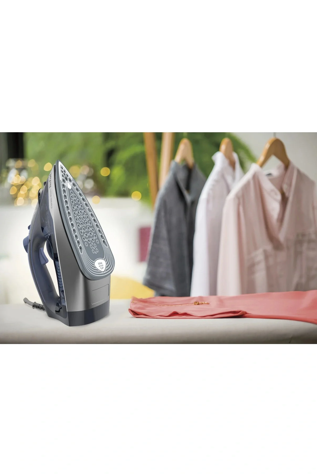 FV2868 Express Steam Max 45 gr Sürekli ve 160 gr Şok Buharlı 2500 Watt Buharlı Ütü - TEFAL Görsel 5