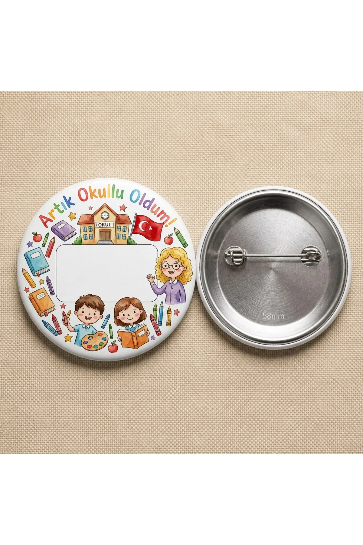 Artık Okullu Oldum - Öğretmenli - Okul ve Öğrenci Temalı 58mm İğneli Metal Buton Rozet