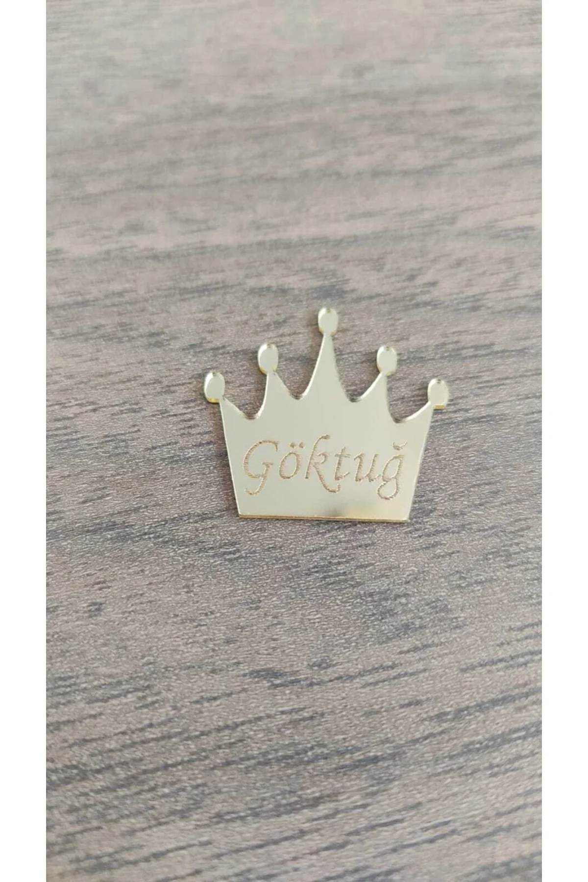 Pleksi Taç Figür Isim Kazıma 3 Cm Pleksi