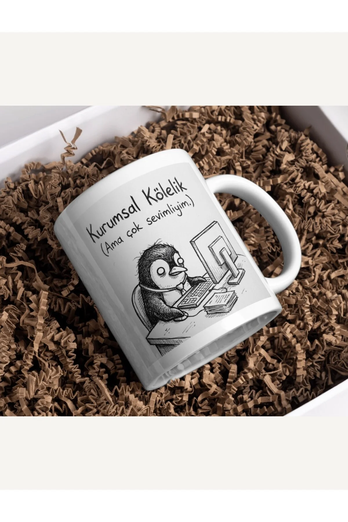 "Kurumsal Kölelik (Ama Çok Sevimliyim)" Ofis Nihilist Pengueni Kupa