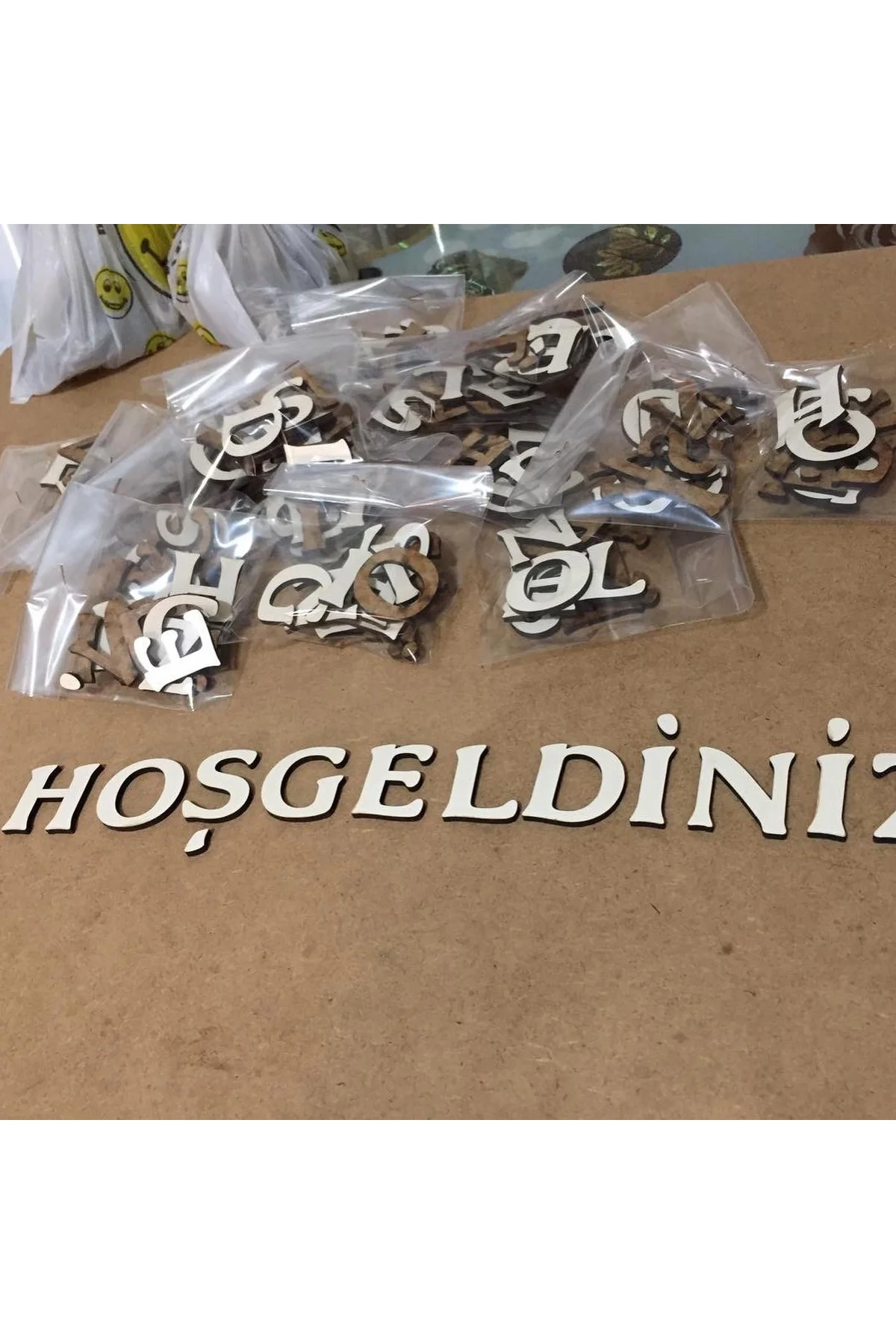 1 SET KREM AHŞAP HOŞGELDİNİZ HARFLERİ
