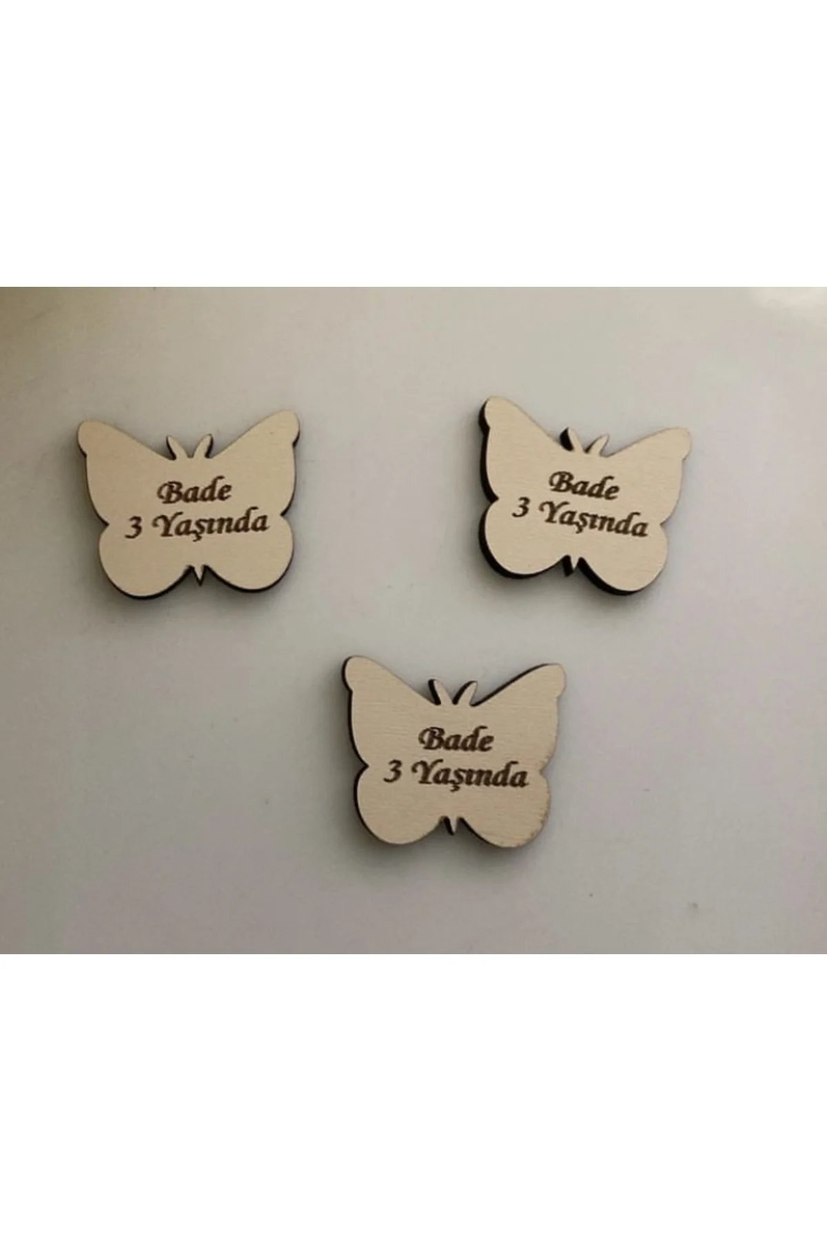 25 ADET AHŞAP 3CM KELEBEK OBJE KREM RENK