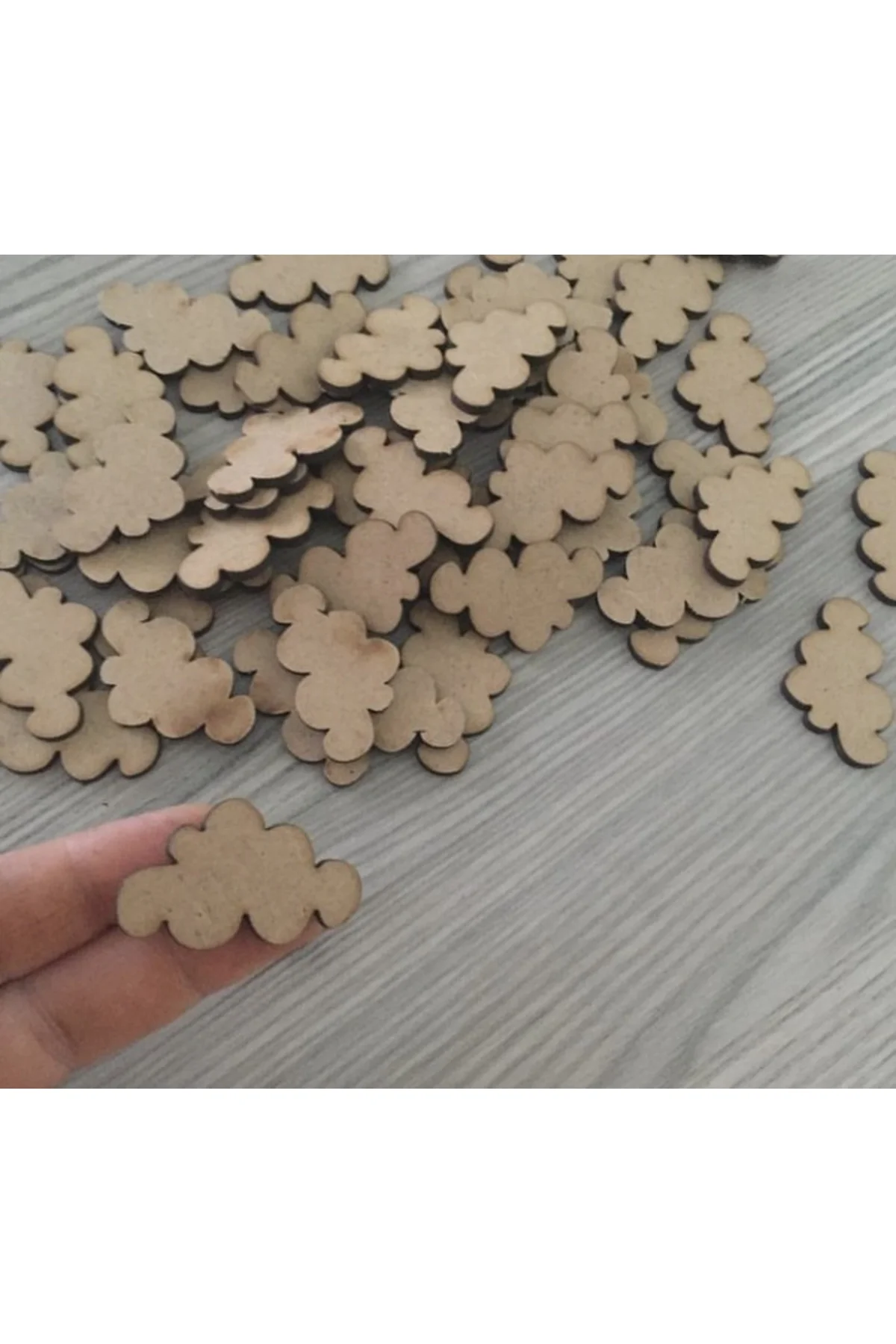 50 ADET 3 CM EBATLI HAM AHŞAP KESİM BULUT YAZISIZDIR