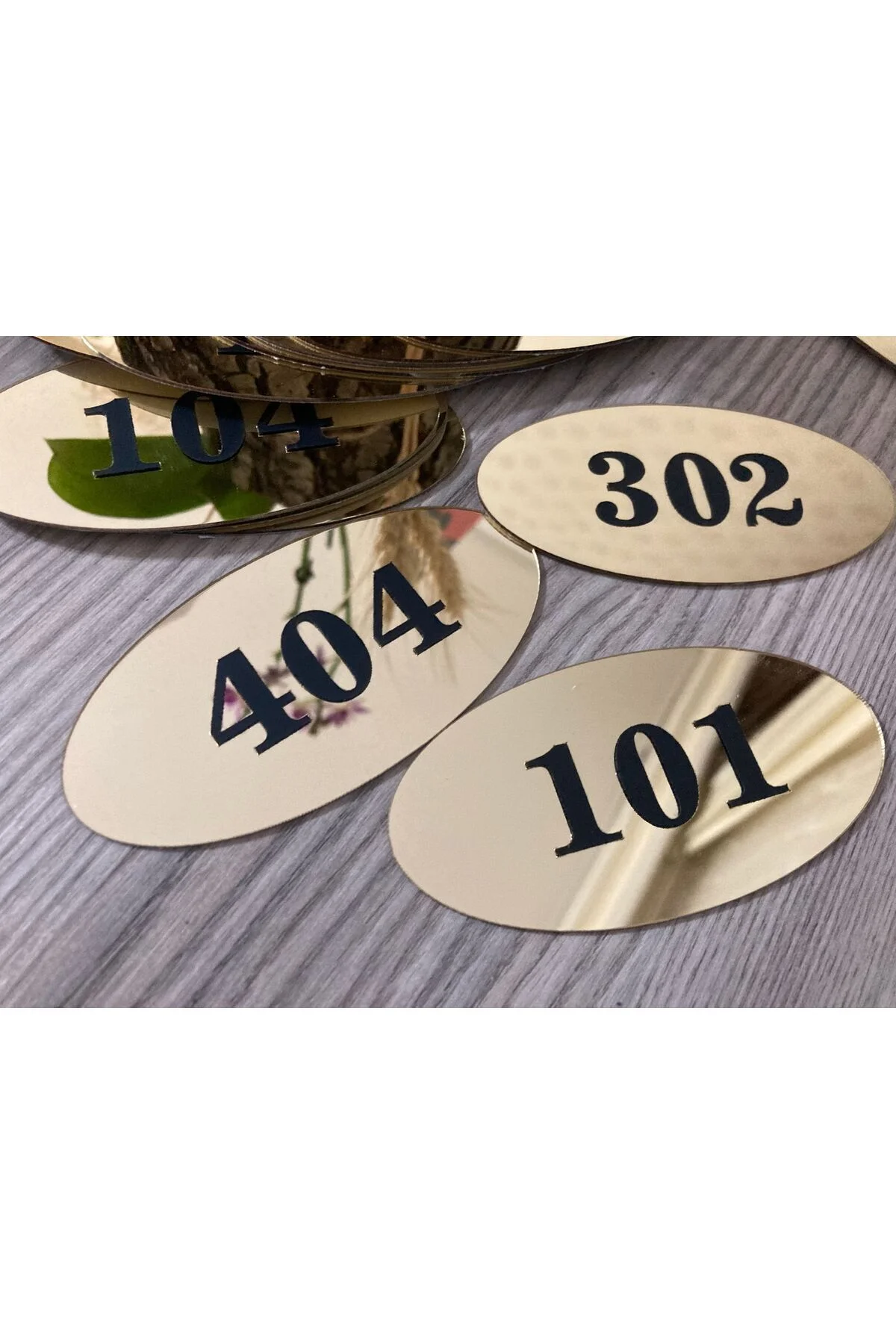 5 ADET OTEL PANSİYON APART KAPI ODA NUMARASI PLEKSİ 1MM ARKASI BANTLI 8x5 CM OTEL ODA NUMARASI - guluslazerkesim Görsel 2