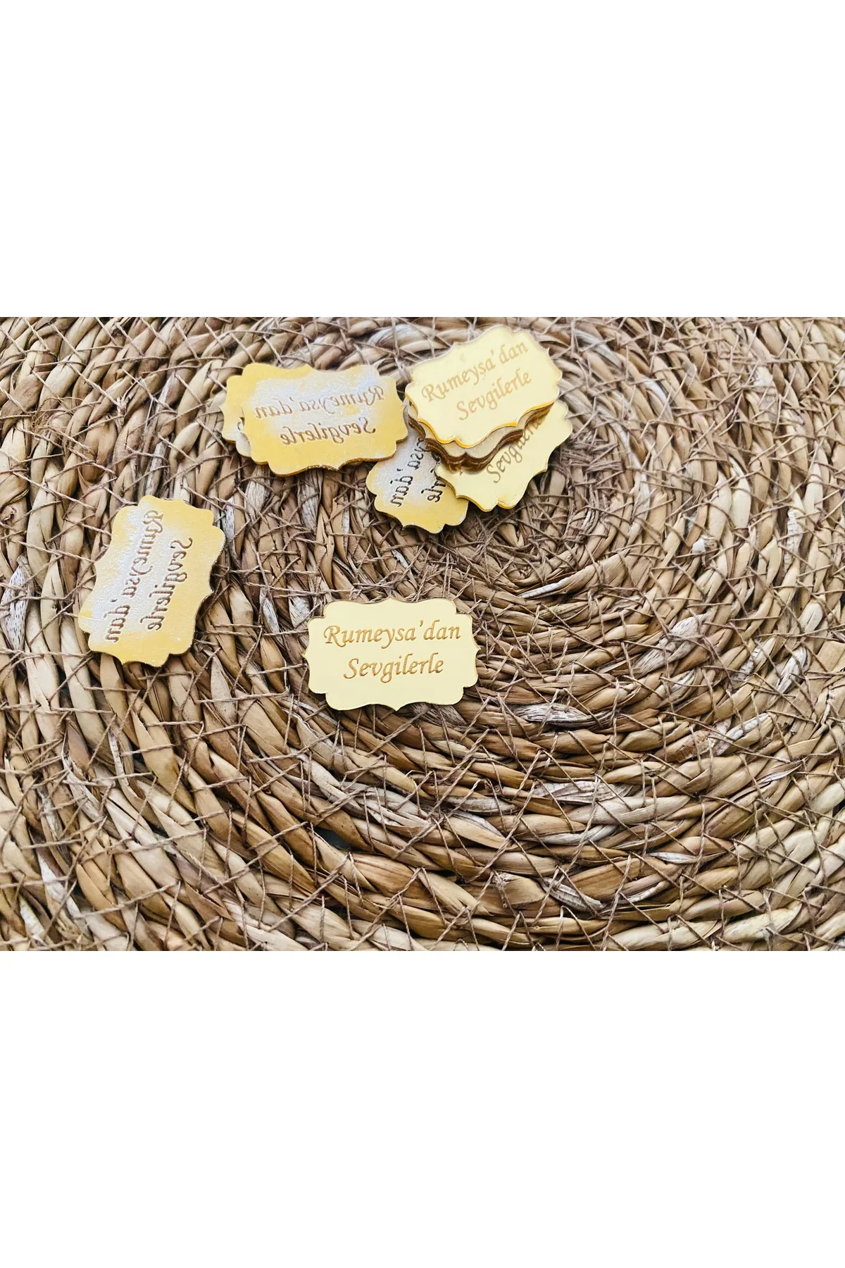 15 ADET 3x2 CM ARKASI BANTLI PLEKSİ ETİKET İSME ÖZEL PLEKSİ HEDİYELİK SÜSLEME ÜRÜNÜ - guluslazerkesim Görsel 3