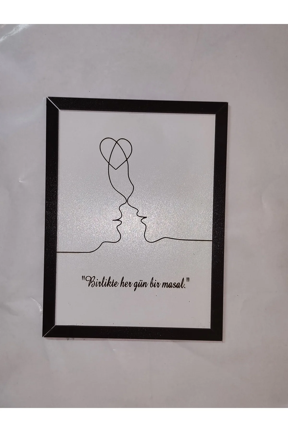 Kişiye Özel Ahşap Tablo – İsimli ve Sevgi Sözlü MDF Çerçeveli Dekoratif Duvar Tablosu (20x15 cm)