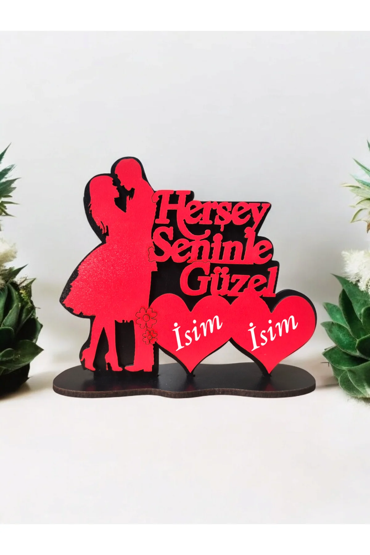 Kişiye Özel Romantik Masaüstü Dekor - Her Şey Seninle Güzel (İsimli)