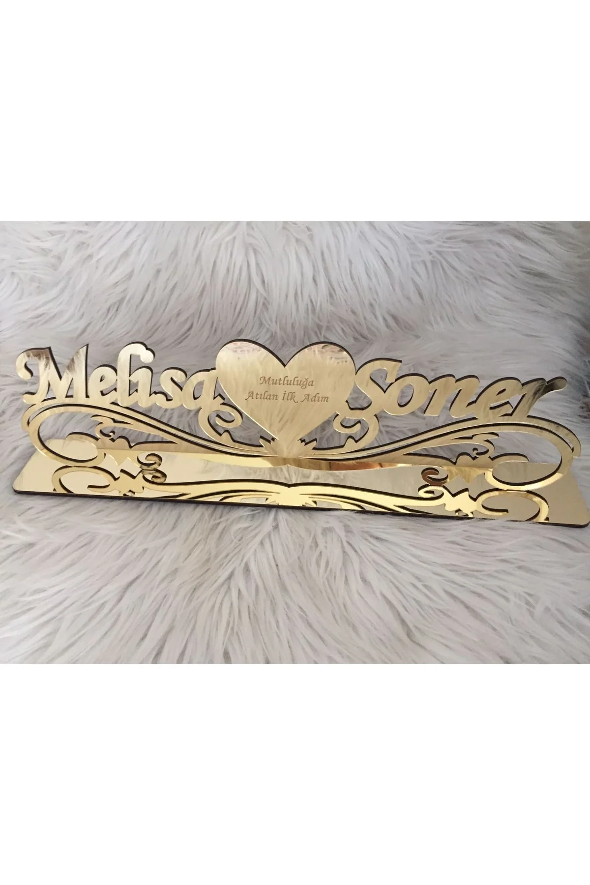 40 CM PLEKSİ MASA İSİMLİĞİ GOLD RENK SÖZ NİŞAN MASASI İSİMLİK
