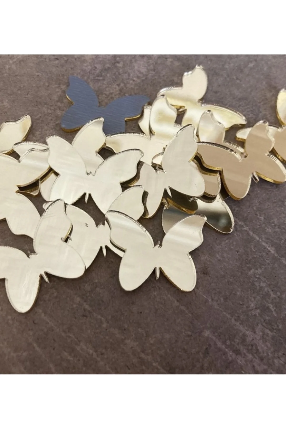 15 Adet 3 Cm Pleksi Kelebek Obje Gold