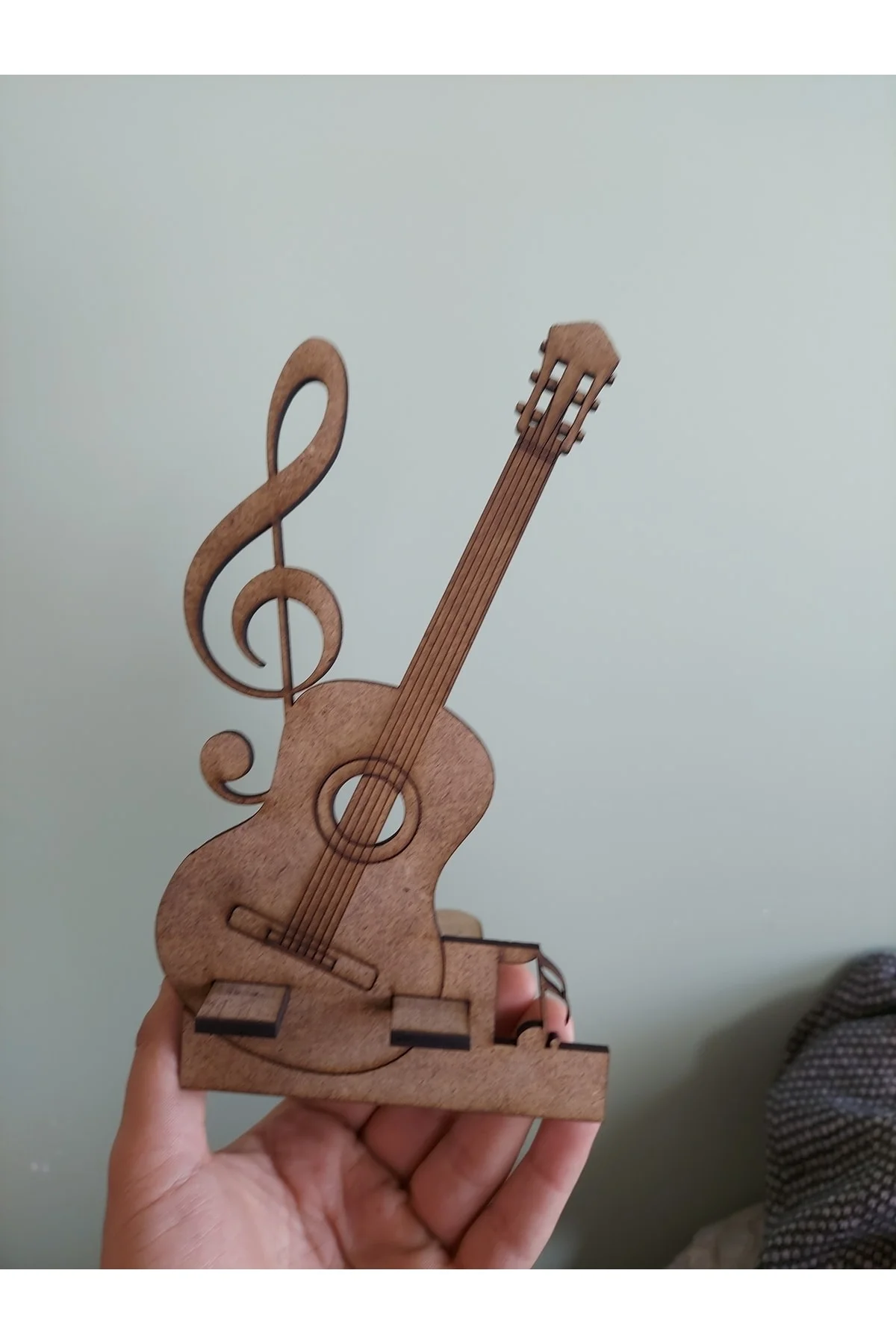 Ahşap Gitar Ve Nota Temalı Masaüstü Telefon Tutucu